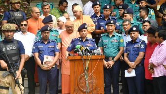 দুর্গাপূজার পর সারাদেশে সাঁড়াশি অভিযানের কথা জানালেন আইজিপি