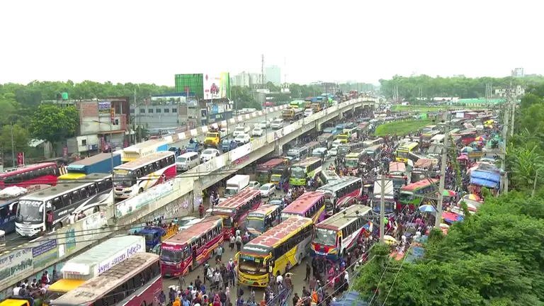 পরিবহনে নতুন রূপে পুরোনো সিন্ডিকেট