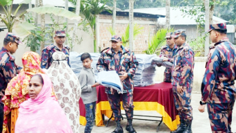 কুলাউড়ায় শীতার্তদের পাশে ‘বিজিবি’